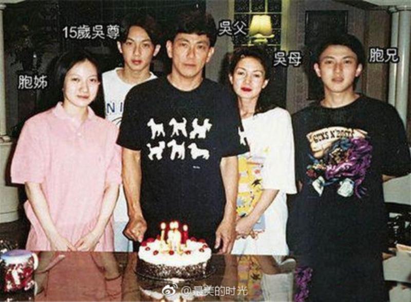 父子倆都與初戀結婚！吳尊首談「16年前失去母親」心聲...72歲爸爸憶亡妻掉淚！