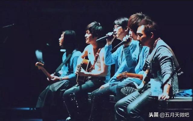 五月天｜我喜歡你，那個瘋狂追夢、倔強的你