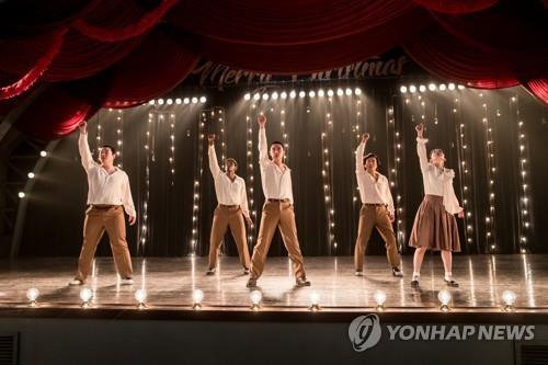 一周韓娛：EXO都敬秀新片熱銷海外 男團掀回歸潮