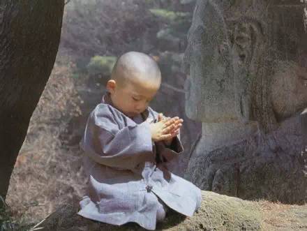 你 家 有 兒 子 嗎 ？今 天 是 （兒 子 日 ）,送 給 你 的 兒 子 ,保 佑 兒 子 好 運 又 健 康！