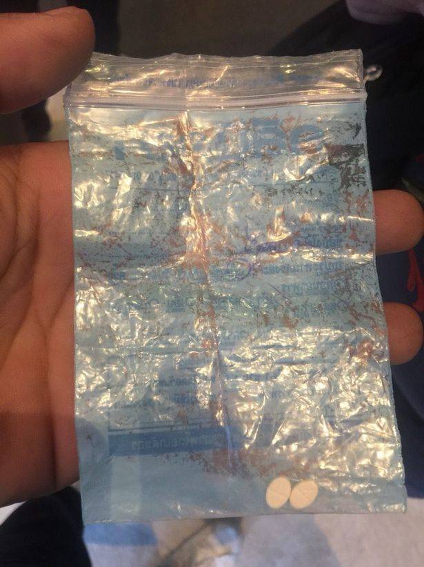 男子玩3P慘遭洗劫一空！其中一咖竟然是64歲Aunty？
