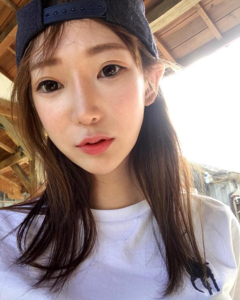 以為是田馥甄！他進急診室驚見「絕美馬尾女警」秒戀愛　網友「神出本尊」一片哀嚎：我可以等！ 