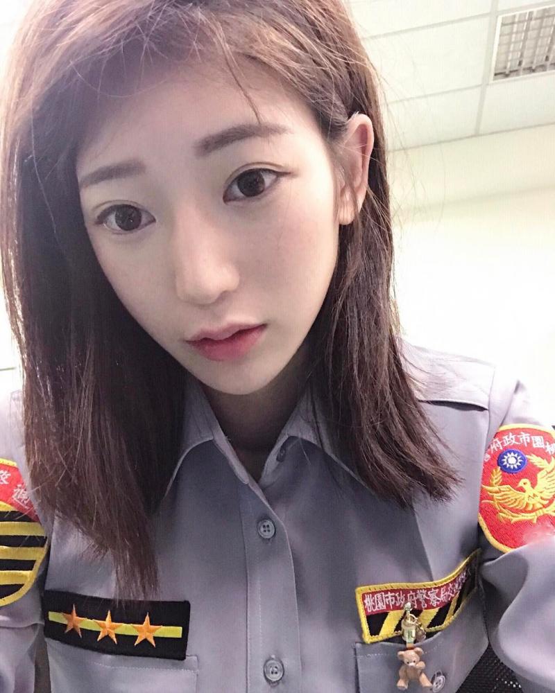 以為是田馥甄！他進急診室驚見「絕美馬尾女警」秒戀愛　網友「神出本尊」一片哀嚎：我可以等！ 