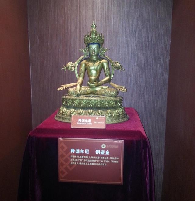 佛學入門，當你念南無阿彌陀佛時，想知道佛法會恩賜你什麼嗎？
