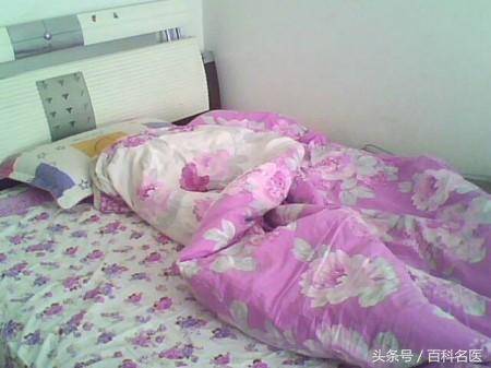 起床後馬上疊被子是對的嗎？這樣做小心加速蟎蟲滋生，看怎麼回事