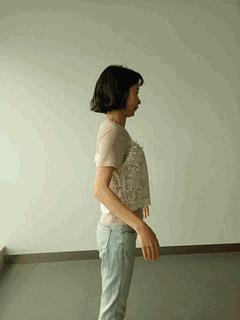 這9個動作天天練，全身經絡都疏通了（附真人示範）