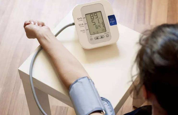 血壓多少才安全？專家告訴你控制血壓的秘訣