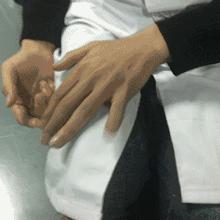 密不外傳的手指按摩法，針對感冒 心臟病 頸椎病…很有效(真人示範)