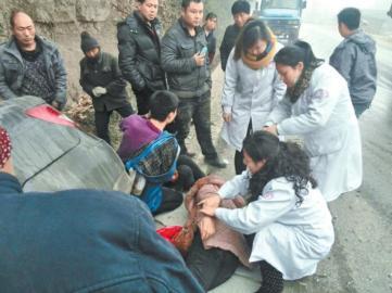 孩子剛出生，妻子就車禍身亡，兩年後婚禮現場，卻來了不速之客