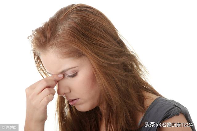 親媽：弟弟結婚要我出10萬彩禮，隨後把我行李扔出了娘家