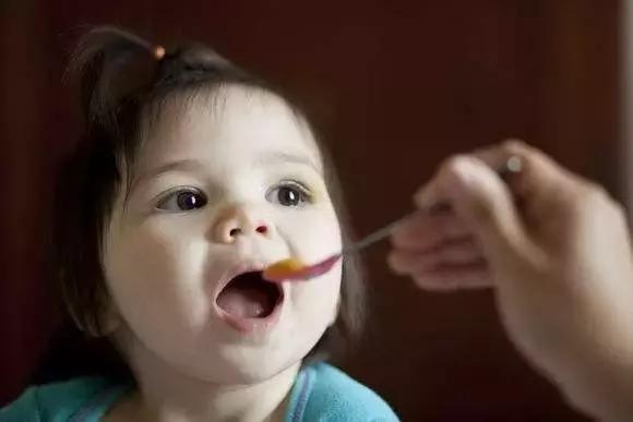 孩子看到娘，無事哭一場：為什麼只要媽媽在，孩子就不乖？