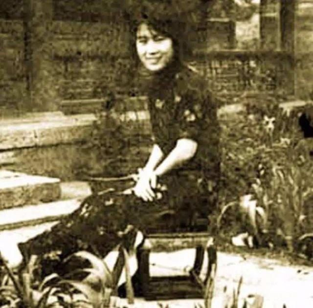 她「與丈夫相愛6年懷有一子」卻敵不過27歲少女！毅然決然離開：永不相見 