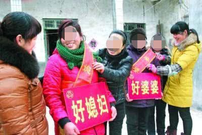 兒媳幫忙賣早餐，每天都少錢，婆婆裝不知，半月後驚喜不斷