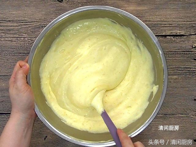 香橙海綿蛋糕的做法，蛋糕蓬鬆有彈性，非常濃郁的香橙味