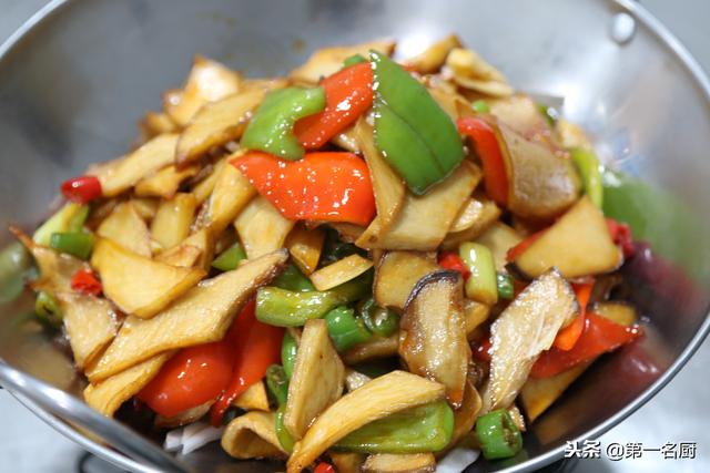 大廚分享干鍋杏鮑菇的好吃做法，食材簡單，營養美味，超級下飯