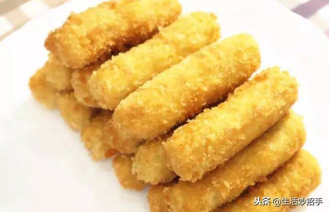 2個地瓜，2個雞蛋，加在一起外酥里嫩，一頓一盤不夠吃
