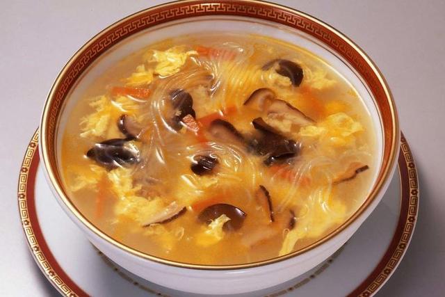 廚師教你6種爽口酸辣湯，鮮到流口水