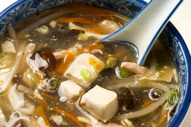 廚師教你6種爽口酸辣湯，鮮到流口水