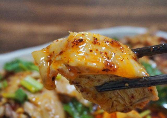 一年四季都受歡迎的雞肉做法，簡單幾步就做好，開胃下飯，解饞還不上火