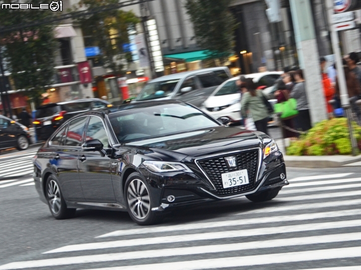 第15代 Toyota Crown 日本試駕，新世代皇冠再現榮耀！