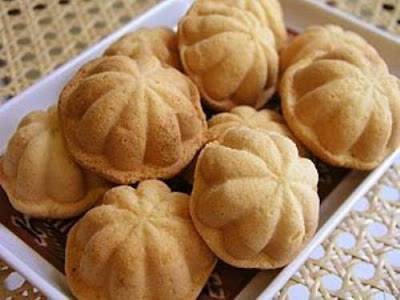 【Kuih Bahulu】傳統雞蛋糕的做法！不用等到新年，現在就可以自己做來吃啦！!