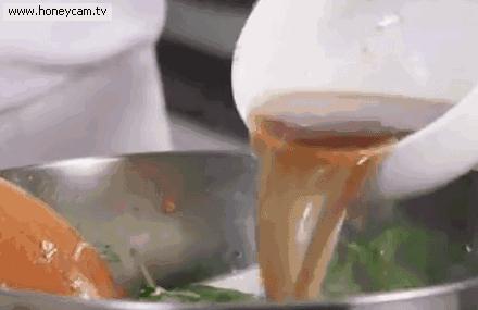 樓下面館老師傅私下透漏，在家煮麵的【5大秘訣】，輕輕鬆松就能讓麵條更好吃！