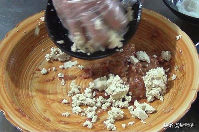鵬廚教你老豆腐正確吃法，一道菜兩種口味，一個星期吃三次都不夠