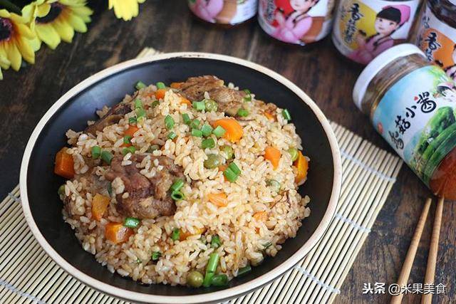 這樣做燜飯，我一次可以吃3碗，醬香美味又好吃，隔三差五做一次