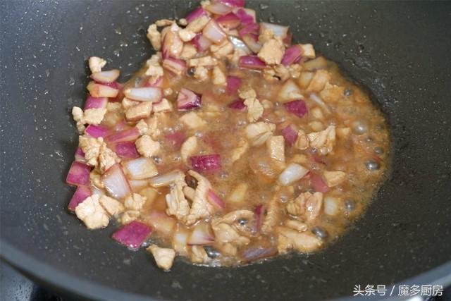炒飯經常吃，但這麼炒還是第一次，孩子說比蛋炒飯好吃！
