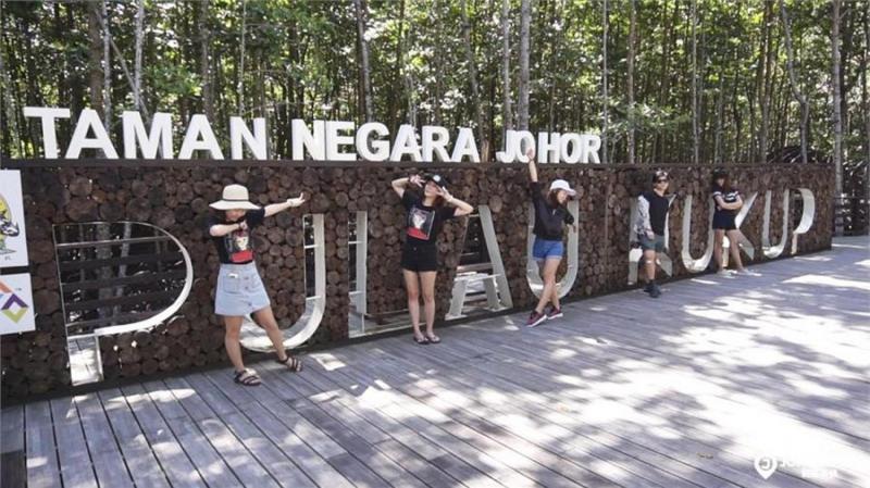 柔佛龜咯島：鹹水灣精緻木屋，4人套房只要RM260，還有早餐服務