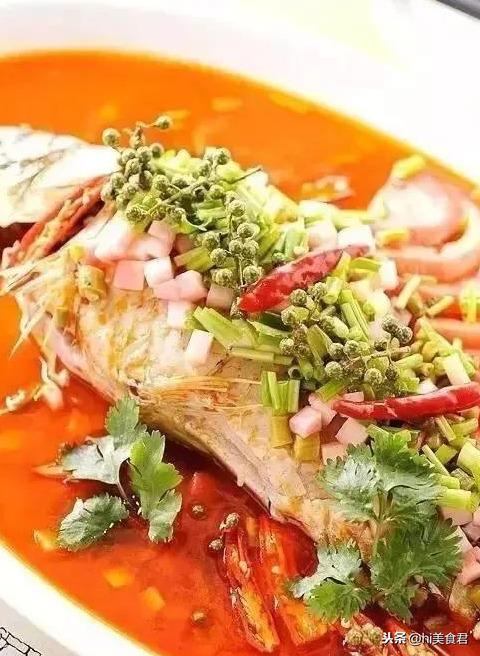 越吃越香的20道鯽魚做法，簡單方便好吃又下飯，沒收藏可惜了！
