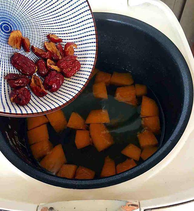 南瓜紅棗湯怎麼做好吃又簡單~