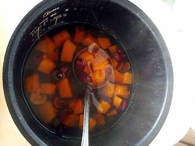 南瓜紅棗湯怎麼做好吃又簡單~