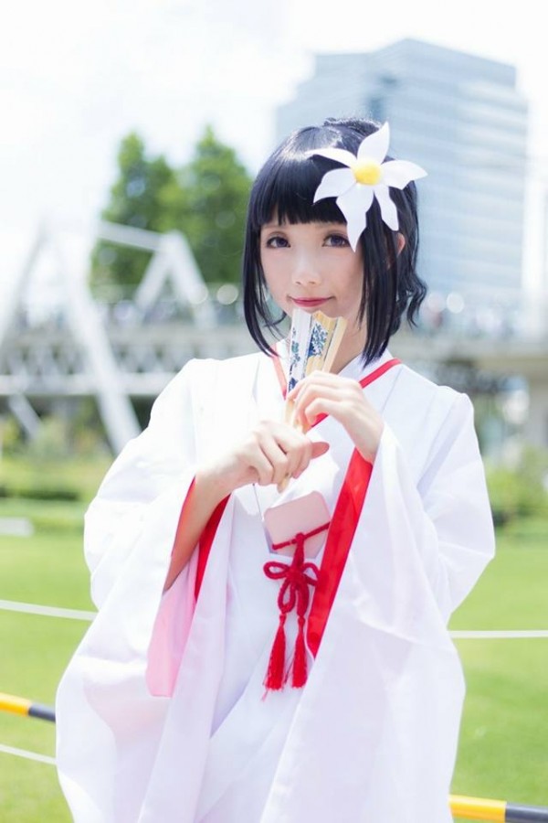  中國 Coser 在日本 C92 重現《火影忍者》雛田新娘裝，第3 認不出來是誰、第4 一秒變雛田！