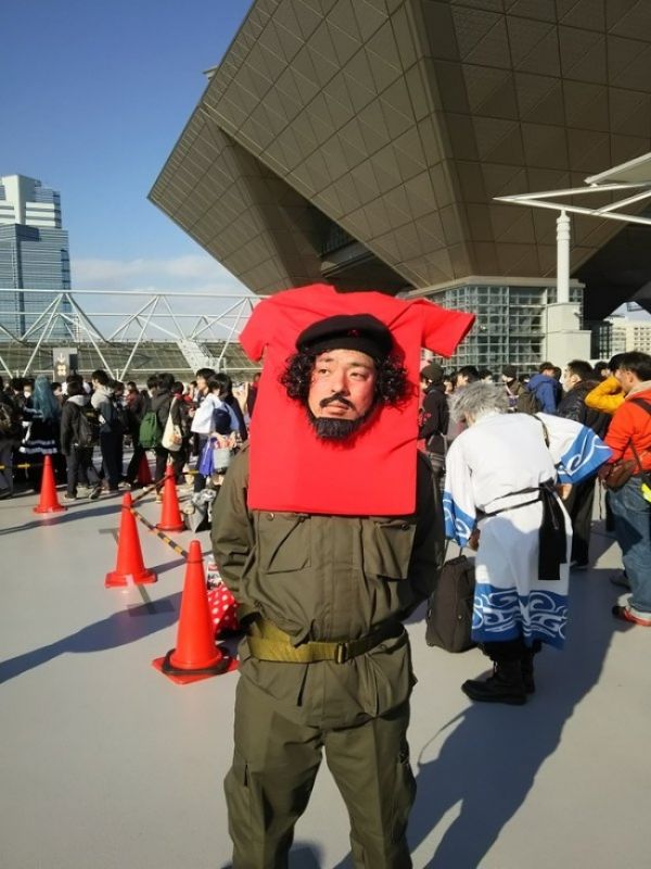 敢出就算你贏！7個「世上無人能超越」奇葩cosplay。第7《哈利波特》奎若教授「根本原作」！