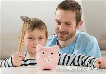這爸爸做法太讚了！孩子用「零用錢」偷偷幫助乞丐...以為會被稱讚， 沒想到爸爸竟然這樣說......