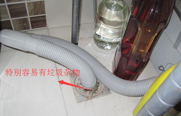 洗衣機排水管直接插地漏？老師傅一進門就說錯了，可惜沒有早點知道