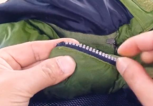 衣服拉鏈壞了？用這一招，輕輕一拉就能更換拉鏈頭，太實用了 