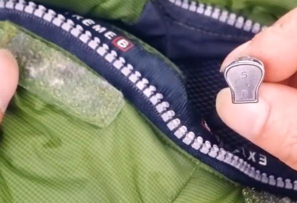 衣服拉鏈壞了？用這一招，輕輕一拉就能更換拉鏈頭，太實用了 