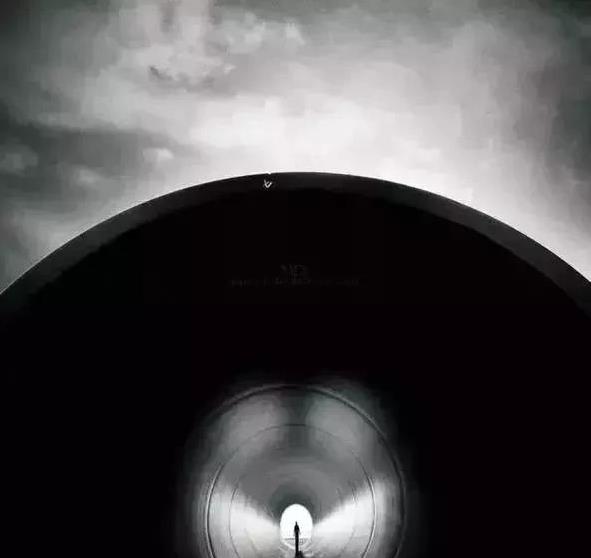 窮，怕什麼？堂堂正正做人，總會有好運