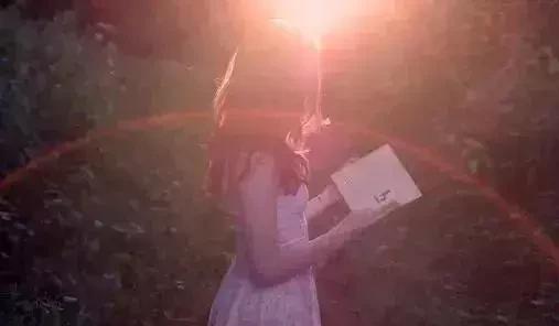 窮，怕什麼？堂堂正正做人，總會有好運