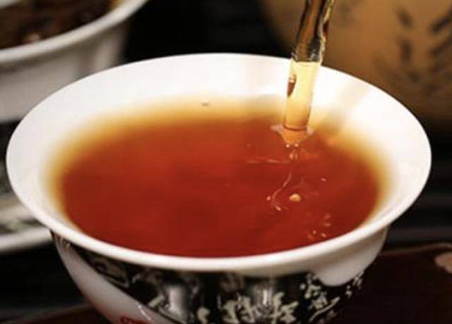 這5種隔夜菜千萬別碰！別為了省那一點，耽擱自己的健康！