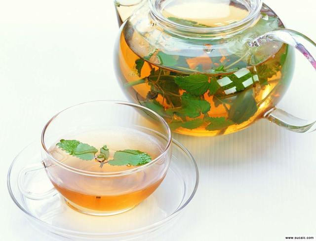 皮膚濕疹總不好？中醫主任：這4個巧方法，相互結合，濕疹全消