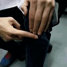  用兩個手指夾住耳朵揉15下，奇跡發生了！