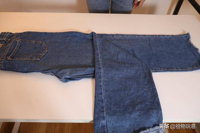 家裡衣服多的沒地方放？30年保姆阿姨教你1招，再多衣服也不怕
