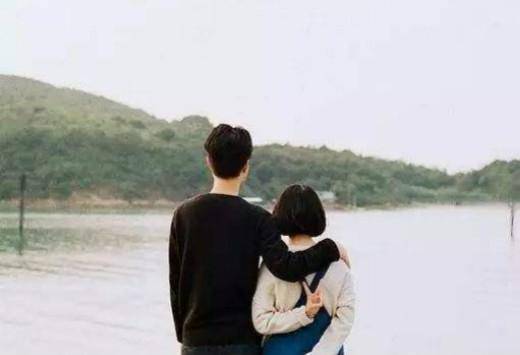 小叔子常來家洗澡，妻子直接關氣，隔天看到浴室垃圾桶，癱在地上