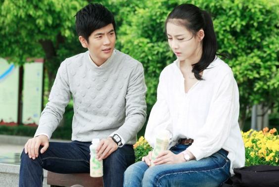 兒子娶媳婦，婆婆聽說是二婚不讓進家門，兒媳一言，癱坐在地