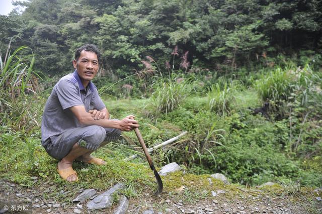 老公：你媽有錢，我問她借點錢怎麼了 我：向誰借都可以她就不行