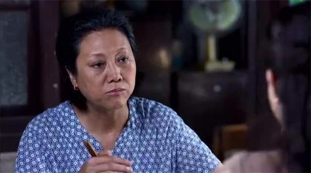 見農村婆婆思想封建，我就給她開個玩笑，沒想這玩笑開大了！