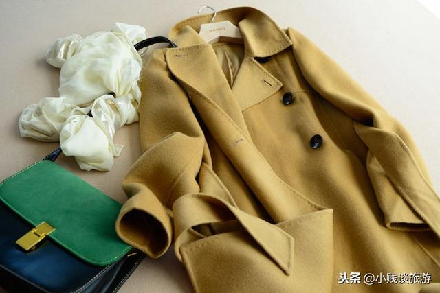 妻子做產檢，進去前一直重複：拿衣服，摸到衣服口袋，俺癱在地上